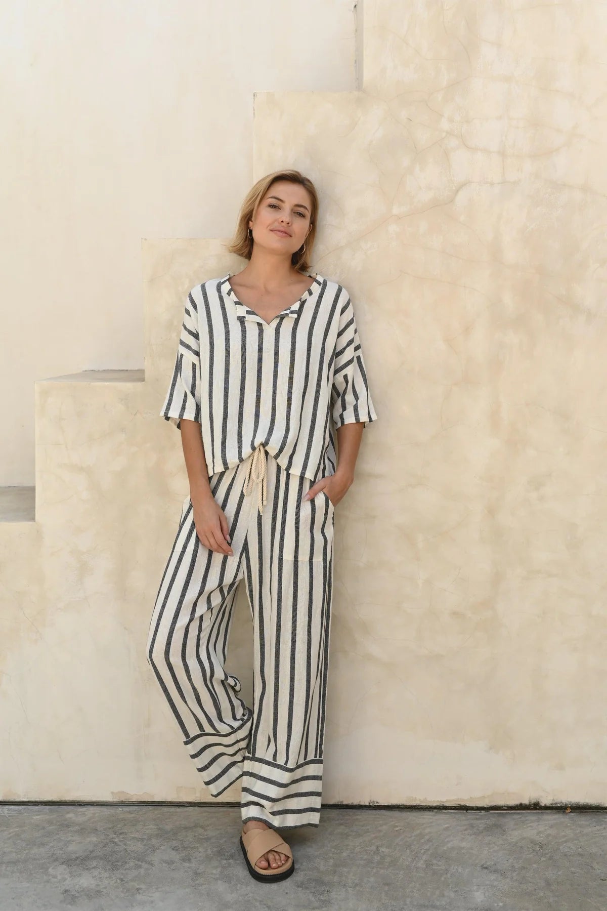 IZZIE STRIPE LINEN PANTS