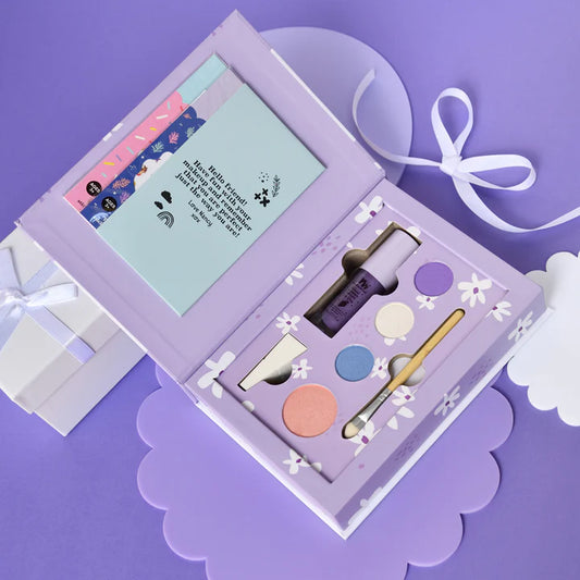 Nancy Pretty play make up