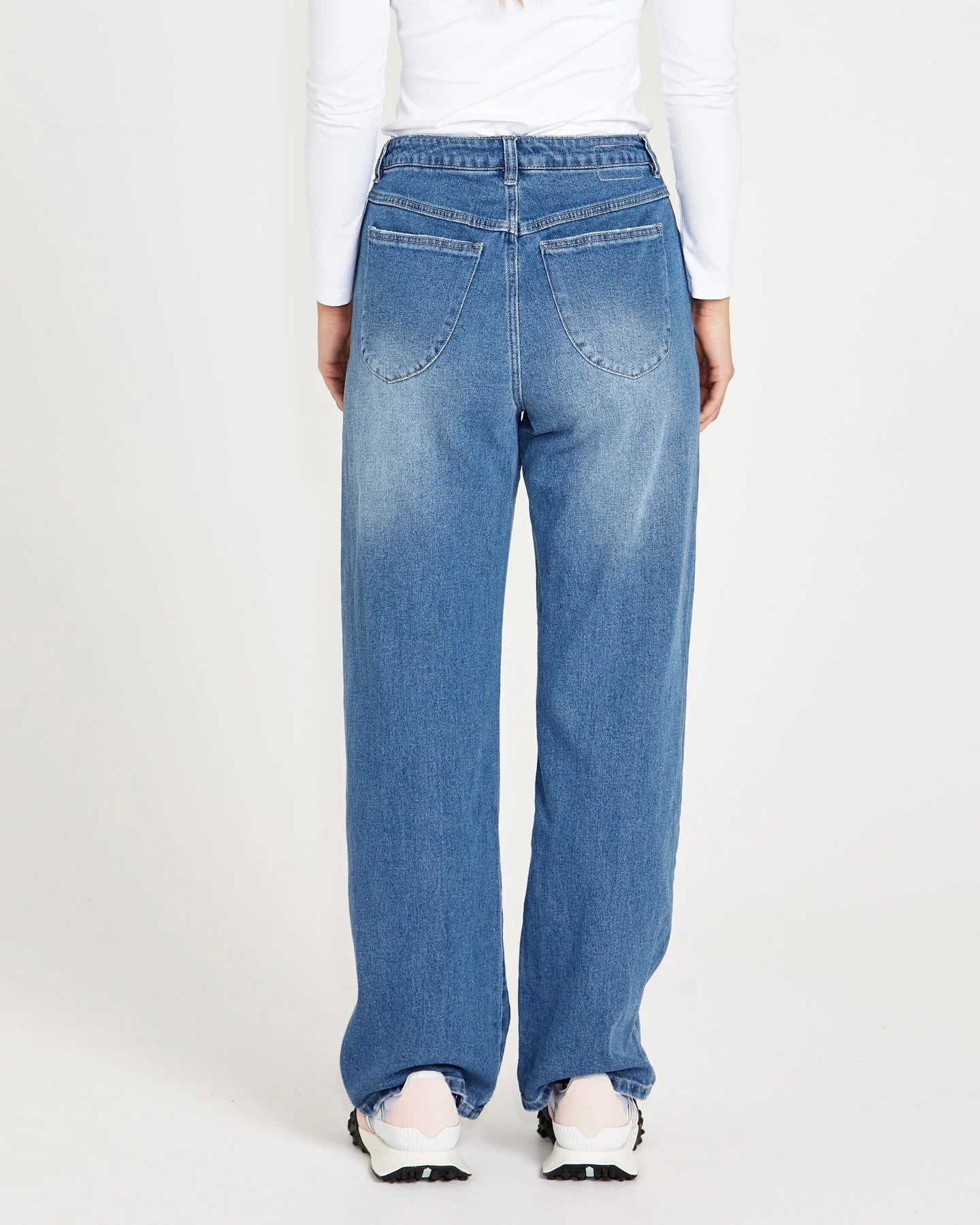 Emerald High Waisted Wide Leg Jeans - 80 Wash Blue